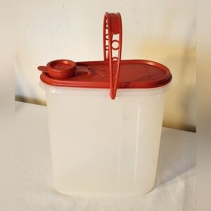 Vintage Tupperware Beverage Buddy Pitcher, 2 Quart with Red Lid